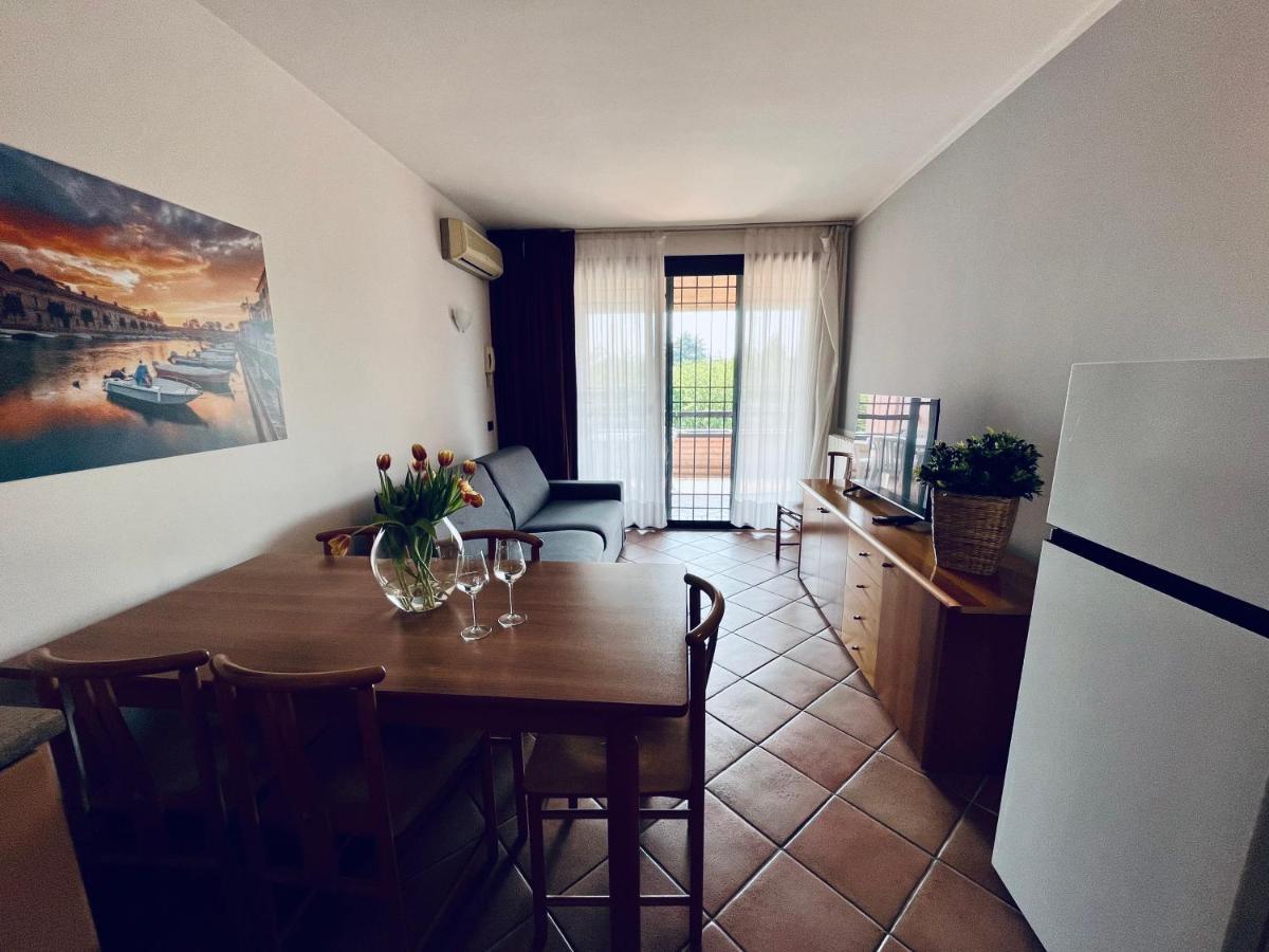Residence Virgilio Sirmione Bagian luar foto