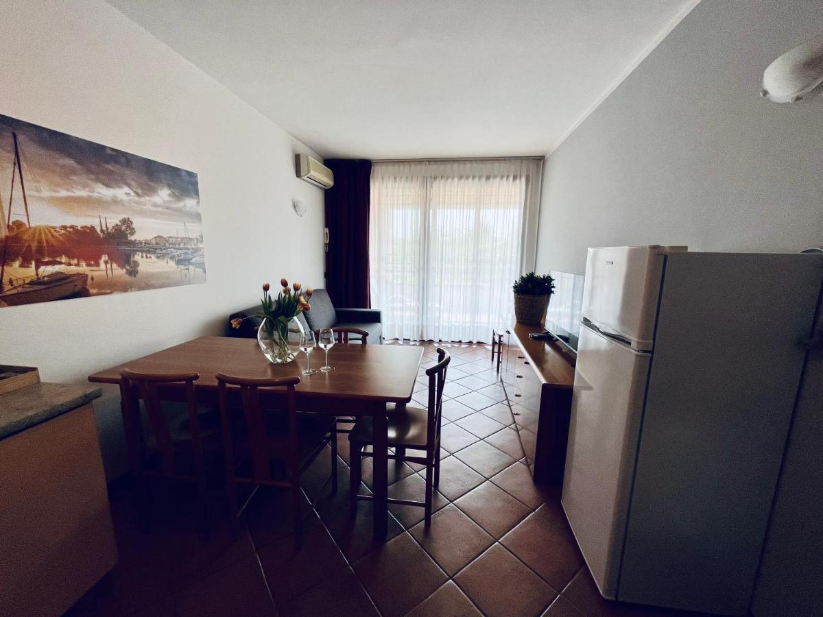 Residence Virgilio Sirmione Bagian luar foto