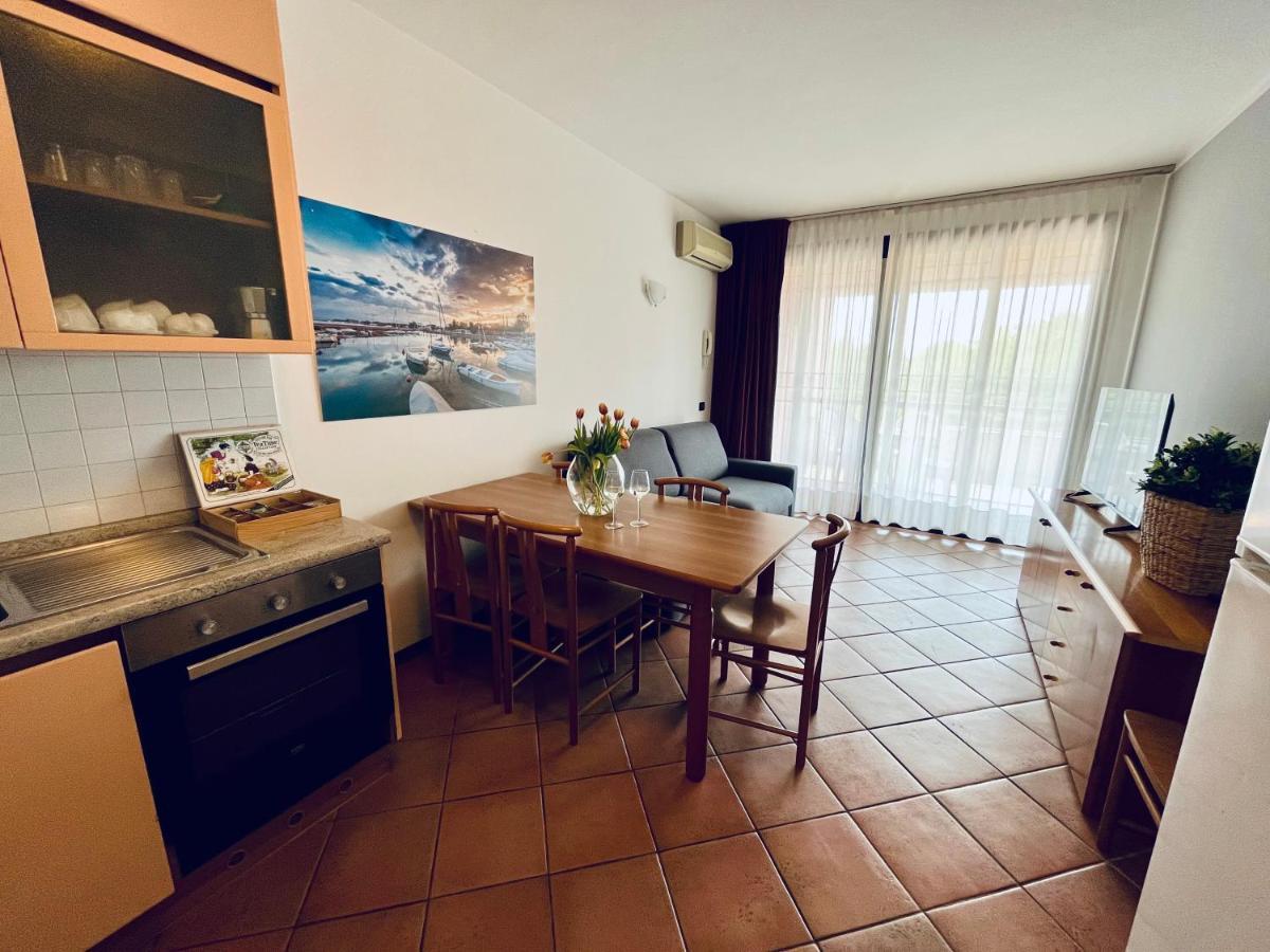 Residence Virgilio Sirmione Bagian luar foto